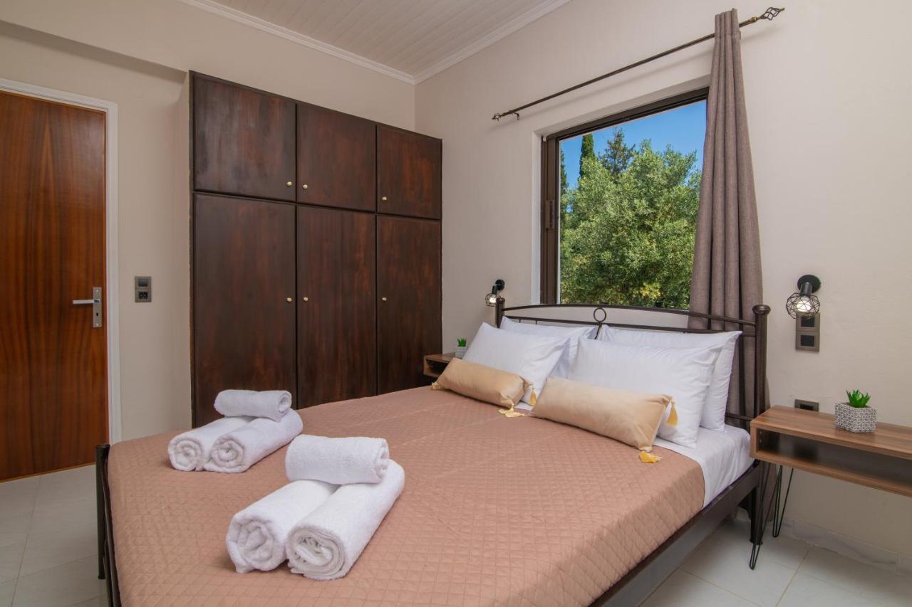 Arokaria Apartment Alykanas  Ngoại thất bức ảnh